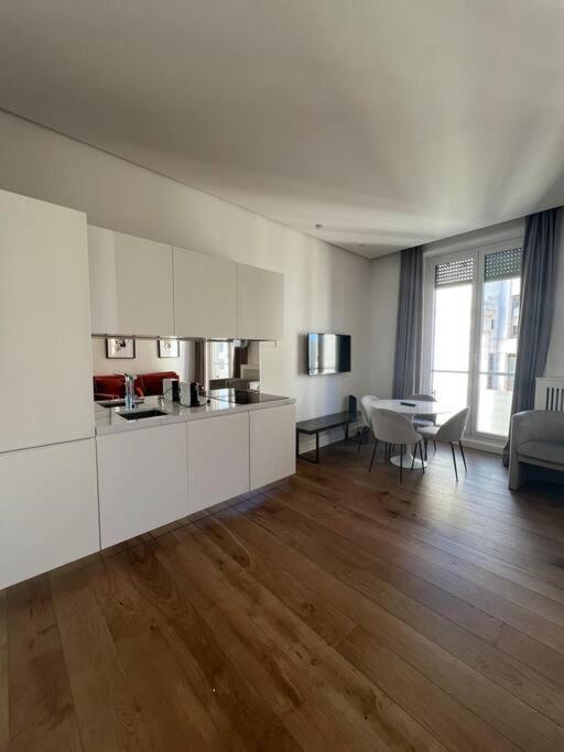Piazza Affari Apartment - City Center Milánó Kültér fotó