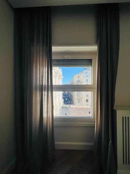 Piazza Affari Apartment - City Center Milánó Kültér fotó